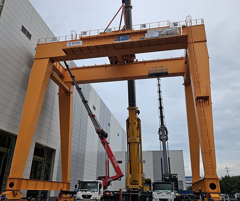LS ELECTRIC 부산 겐트리 그라브 크레인 350TON 현장 사진 12