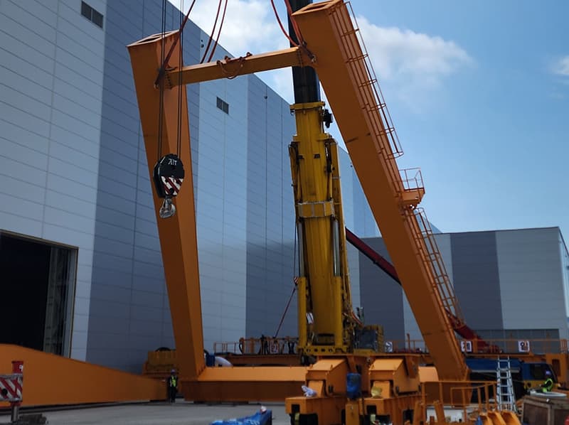 LS ELECTRIC 부산 겐트리 그라브 크레인 350TON 현장 사진 7