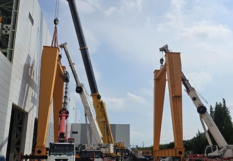 LS ELECTRIC 부산 겐트리 그라브 크레인 350TON 현장 사진 9